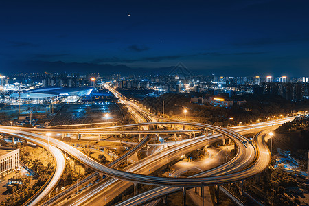 城市立交桥夜景灯光秀高清图片素材