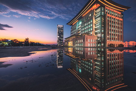 夜景图书馆建筑高清图片素材