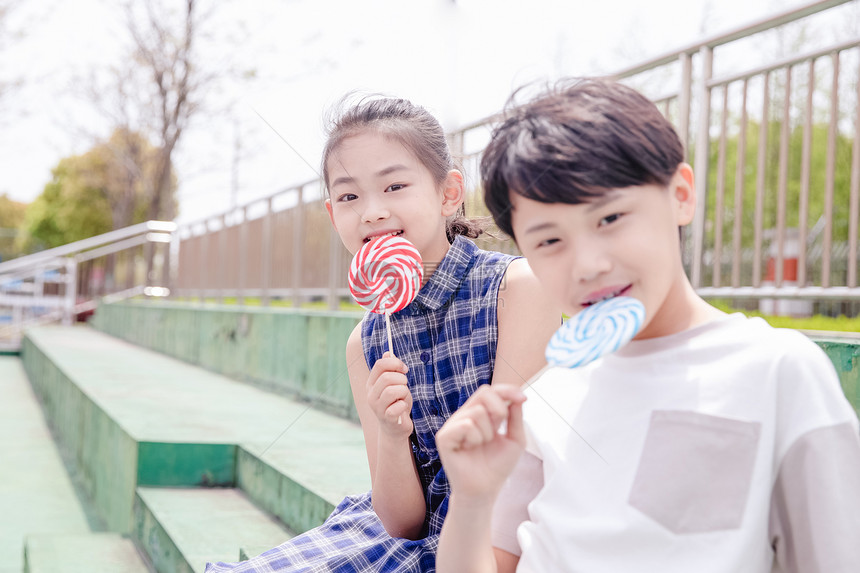 小学生分享棒棒糖图片