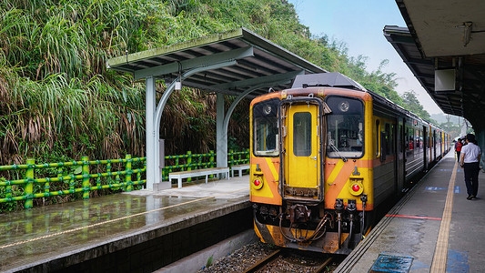 常州新北台湾平溪山地小火车背景