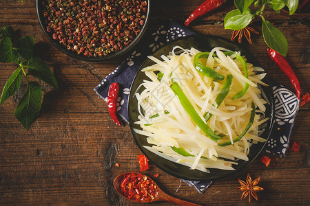 新鲜土豆丝清炒土豆丝高清图片