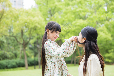 可爱母女图片