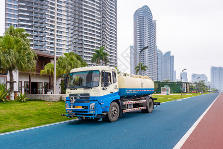 市政公用环卫设施洒水车背景