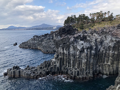 济州岛柱状节理带高清图片