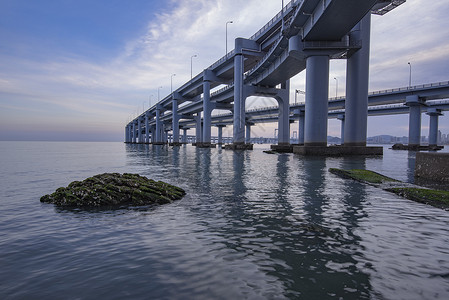 大连星海湾大桥海边高清图片素材
