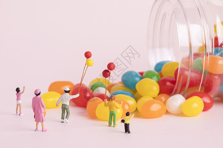 小糖果素材六一儿童节创意小人背景