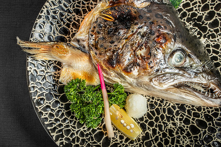 烤鱼饭素材网日式碳烤鱼头背景
