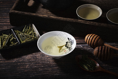 一勺杭州龙井茶叶图片