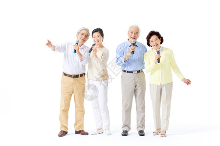 老年人一起拿话筒唱歌背景图片