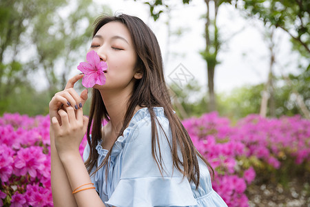 森系美女背景图片