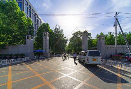 沈阳航空航天大学北京航空航天大学校门背景