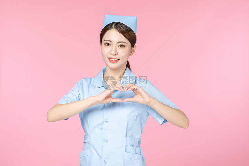 护士爱心图片