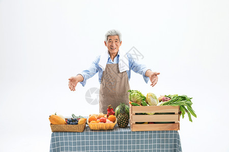 菜农果农展示蔬菜水果高清图片