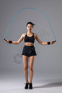 女性运动跳绳图片