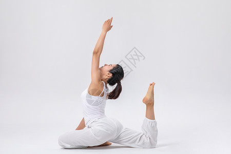 女性瑜伽健身拉伸高清图片素材