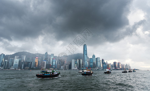 雨天的香港维多利亚港高清图片