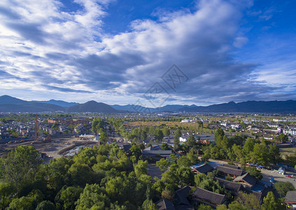 大气丽江束河古镇全景高清图片