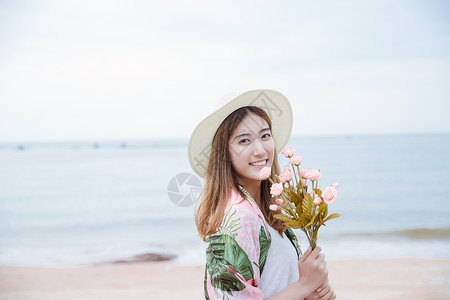 夏日沙滩女孩夏日海边清新美女背景