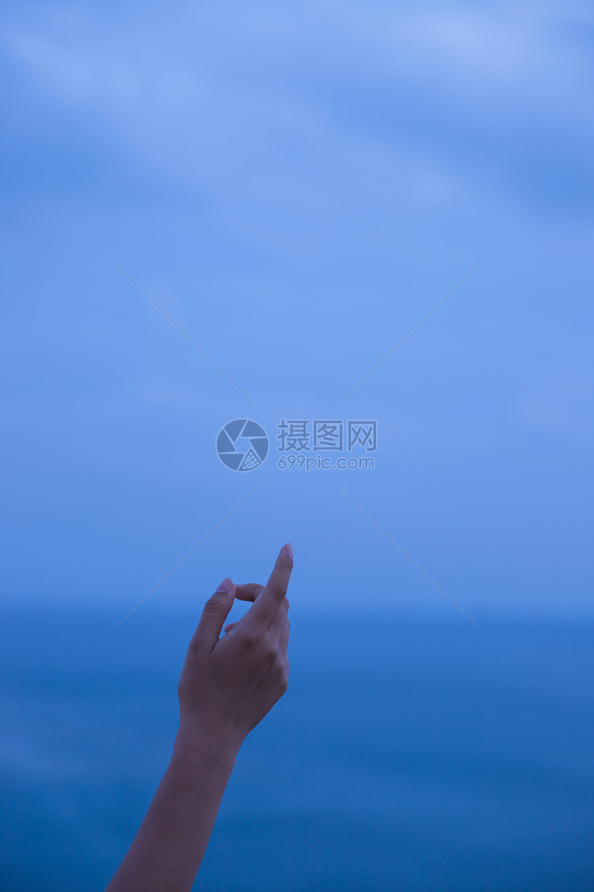 海边文艺手特写图片