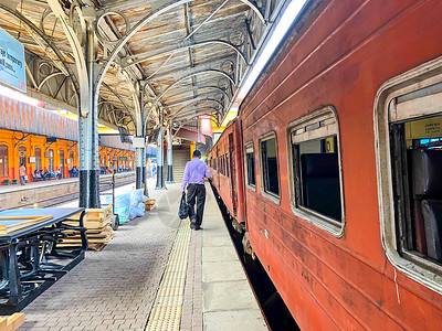 斯里兰卡火车站台户外高清图片素材