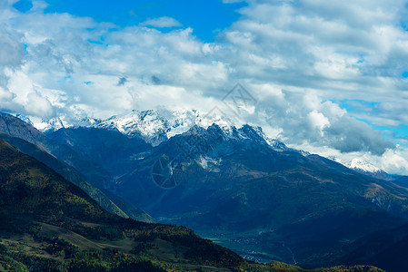 高加索深山自然背景高清图片素材