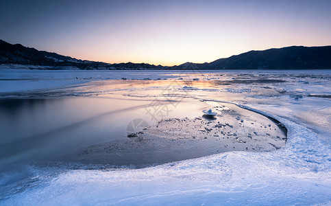 冰雪融化冰雪河流风景背景