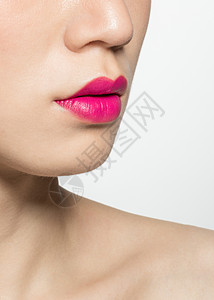 玫瑰色口红女性唇部彩妆展示背景