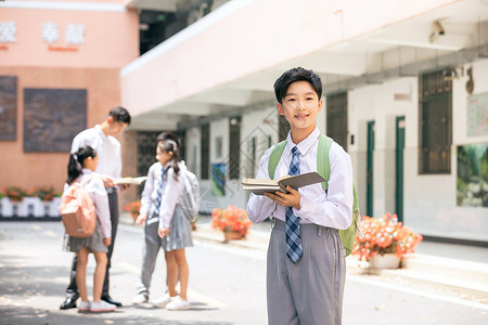 小学生看书学习成长高清图片素材