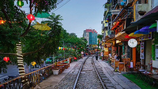 网红地标越南城市火车轨道背景