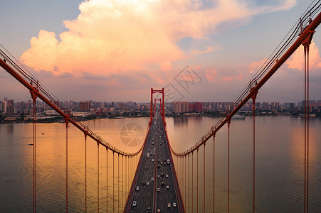 武汉航拍武汉鹦鹉洲长江大桥背景