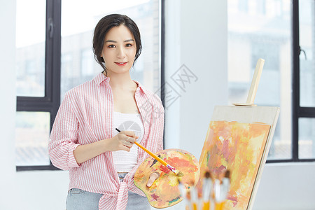 人物水彩美女画家绘画创作背景