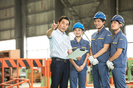 监管国企工人工程师和领导交谈背景