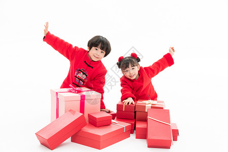 儿童新年拆礼物图片