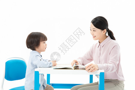 儿童幼教老师上课图片