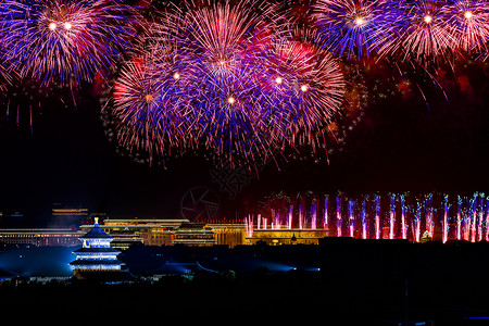 烟花和红旗北京天坛放烟花举国欢庆背景