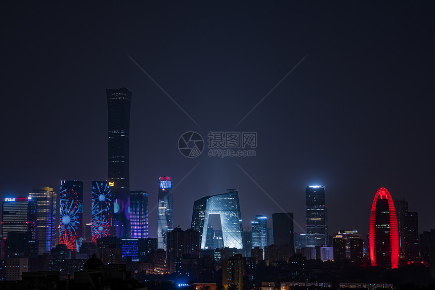 北京CBD城市的欢度国庆建筑夜景图片