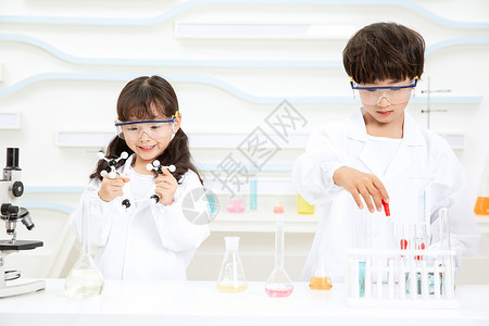 小小科学家观察实验儿童成长高清图片素材