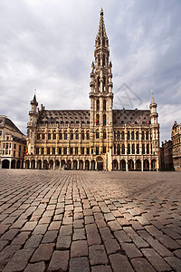 比利时钟楼比利时布鲁塞尔市政厅背景