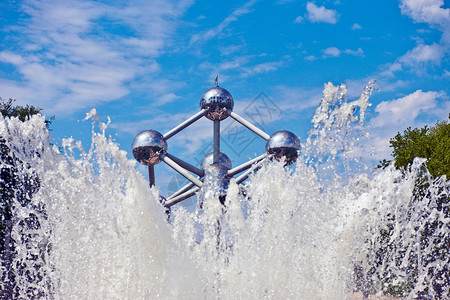 比利时布鲁塞尔原子塔图片