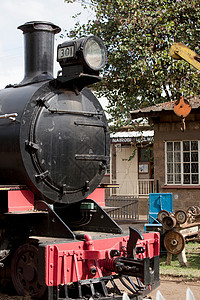 内罗毕铁路博物馆的火车头图片