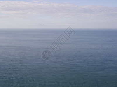 海洋和地平线鸟瞰图高清图片