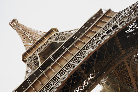 法国巴黎埃菲尔铁塔建筑学高清图片素材