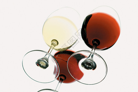 红白葡萄酒酒杯背景图片