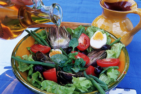意大利沙拉橄榄油沙拉高清图片