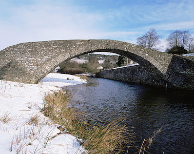 苏格兰加拉沃特斯托上的老桥图片