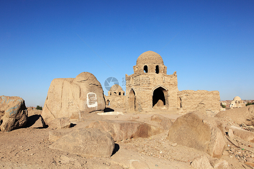 阿斯旺的古代穆斯林墓地图片