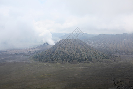 布罗莫火山和死火山背景