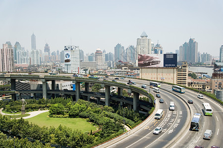 上海天际线附近的立交桥旅行高清图片素材