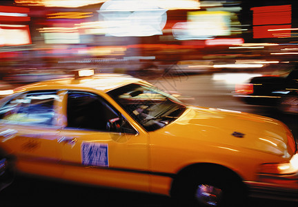 纽约市时代广场的出租车图片