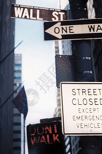 华尔街标志背景图片